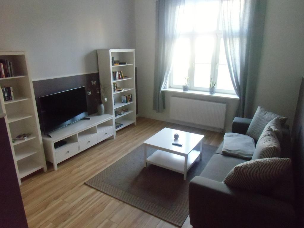 Udos Gaestewohnung Cottbus Ruang foto